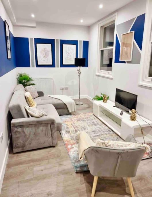 Coastal Luxury Home In 마게이트 외부 사진